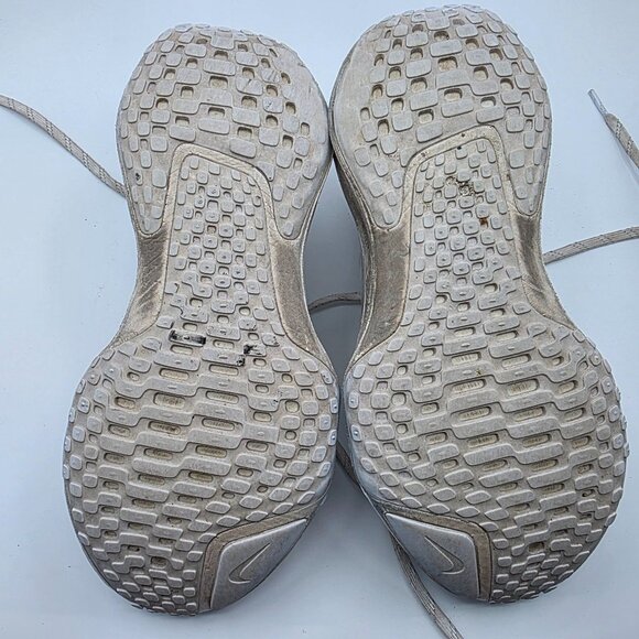 Nike ZoomX Invincible Run Fk 3 Womens Size 7 White Photon Dust Shoes DR2660-103 - Picture 8 of 13